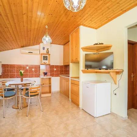 Korcula Pelegrin Close To The Sea Holiday home *